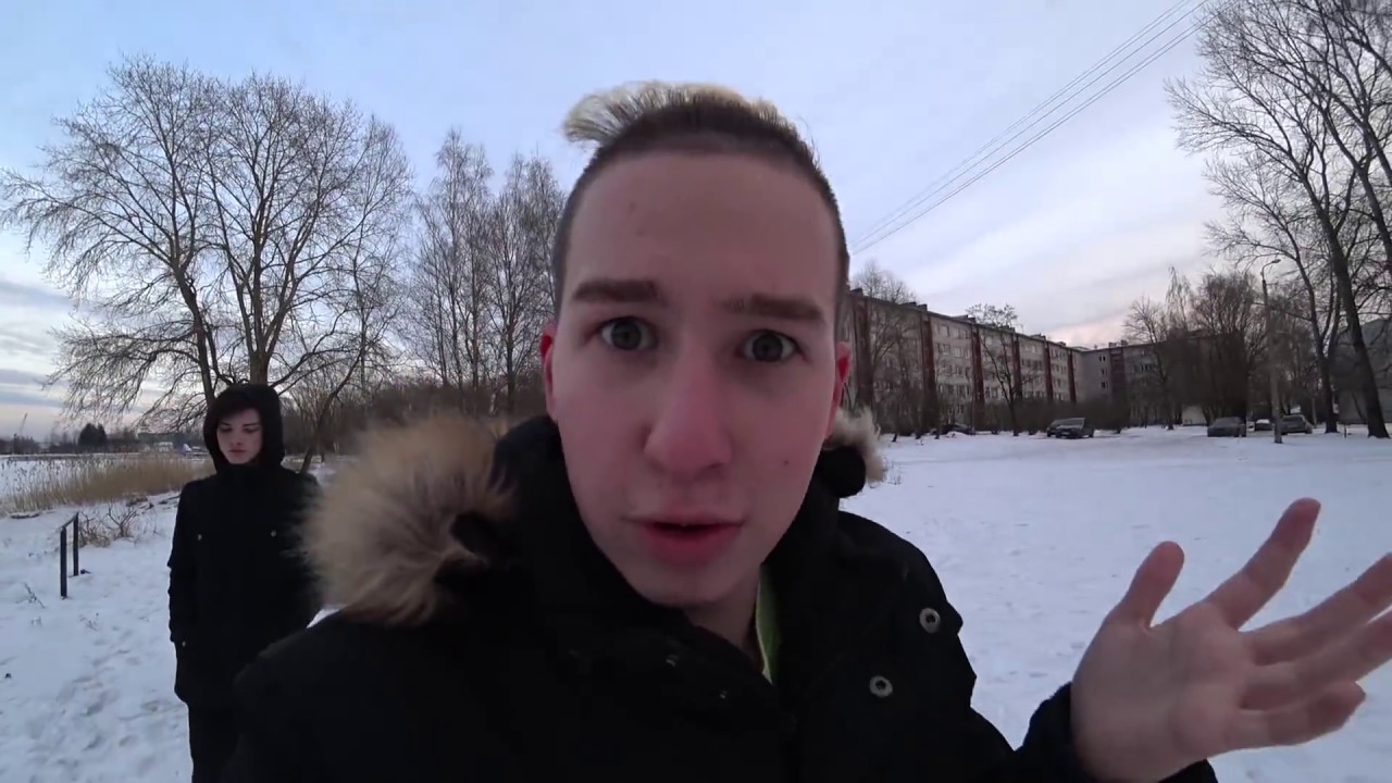 zastukal-v-vanne-babu-s-bolshimi-siskami-trahnuli-na-kuhne-video