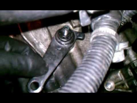 Hyundai tiburon clutch removal 5