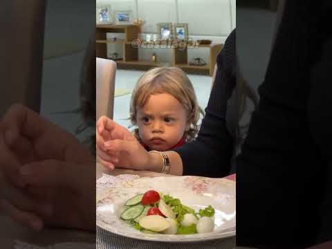 NÃO PODE CELULAR NA MESA - FELIPE NETO