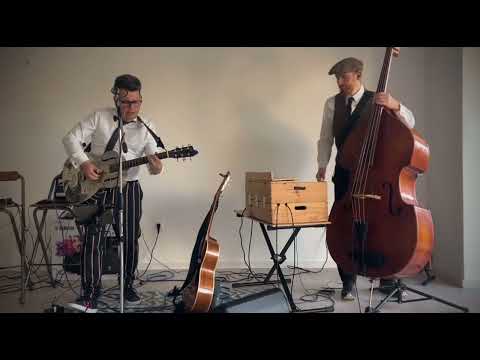 Bloopy Tunes: swing, blues, looper