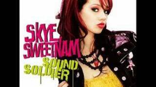 Skye Sweetnam - GIRL LIKE ME [Japan Bonus Track]