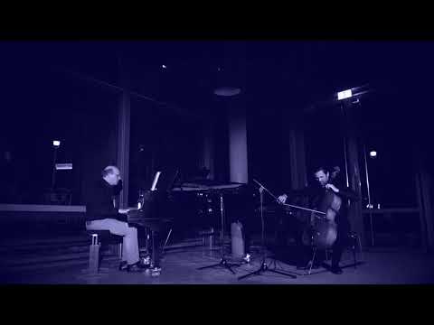 Philip Glass:  Metamorphosis 2 (Klavier, Cello)