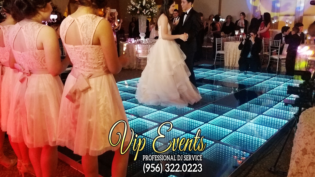 PISTA DE BAILE ILUMINADA 3D INFINITY by VIP Events DJ Company @ Mcallen Country Club Regan XV