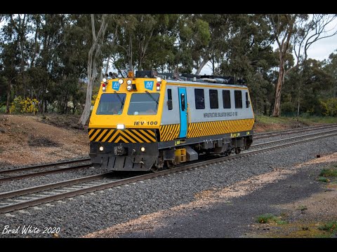 Track Recording Car IEV100 at Kangaroo Flat on 9011 to Swan Hill- 8/8/20
