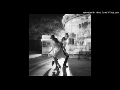 챈슬러, 윤하 (YOUNHA) – Walking In The Rain | Walking in The Rain - Single