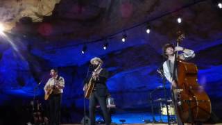 Drew Holcomb & The Neighbors, New Year (BGU)
