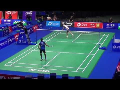 Luka Wraber vs Kento Momota - World Championships 2018
