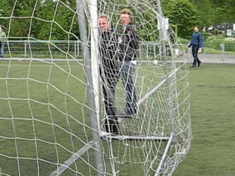 Oosterparkers F1 - Haren F2 26-05-2010 (5).AVI