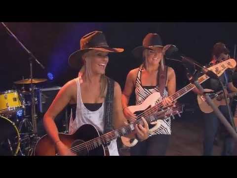 Sunny Cowgirls Live Wires