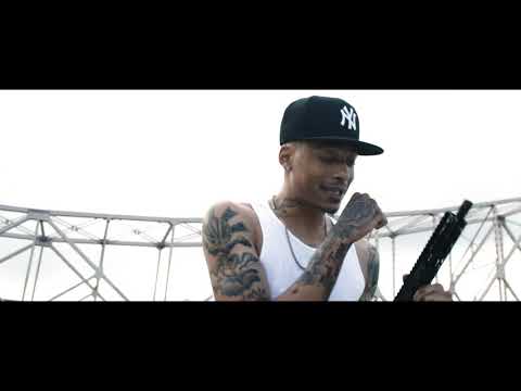 KMG Glizzo - Dont Mind Me (Official Music Video)