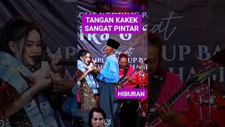 Download lagu The grandfather danced dangdut and threw money #shorts #dangdut mp3