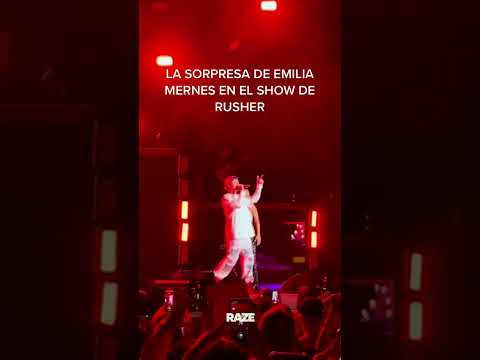 #EmiliaMernes un 🔥 en el concierto de #Rusherking