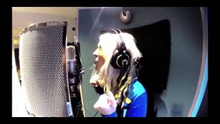 #SELFMADE: Cecilia Vennersten - Det Vackraste  (Emelie Bumbi Bergqvist cover)