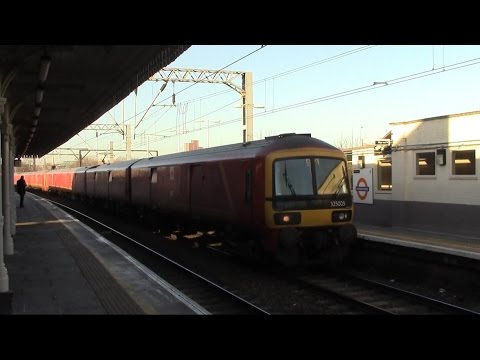 325005/325001/325009 1S80 10:07 Willesden Prdc to Shieldmuir Mail Terminal @ Camden Road 13/12/14