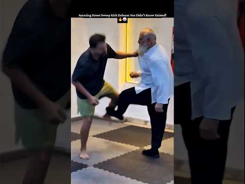 Amazing Street Sweep Kick Defense You Didn’t Know Existed!🔥🥋 #martialarts #kickboxing #sweepkick