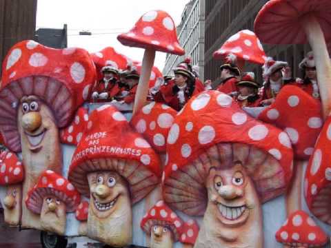 Karnawał - Karnaval - Karnawał czas zacząć ; ``Od tyłu blondyna od przodu ruina``,``Do góry kufle``