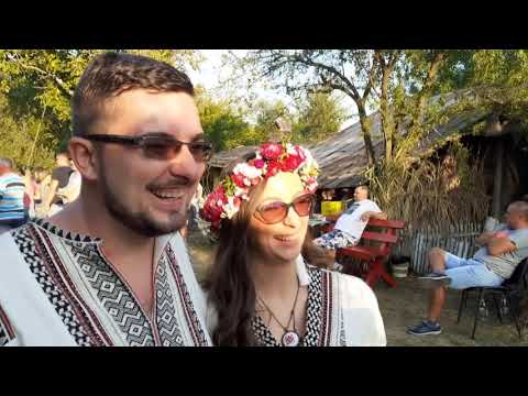 Petrecere de nuntă în Ograda Moromeților.