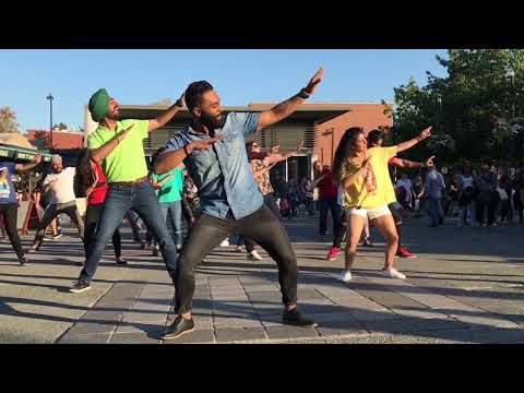 Burn Bhangra Fitness flash mob outside Mont-Royal Metro station