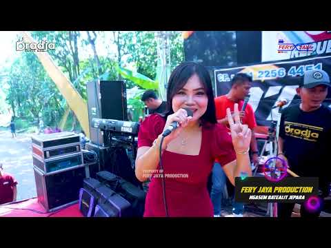 DRADJA - MADU TIGA - FEBY PESEK - PERAYAAN HUT RI CNN ORGANIZER - NGASEM BATEALIT JEPARA