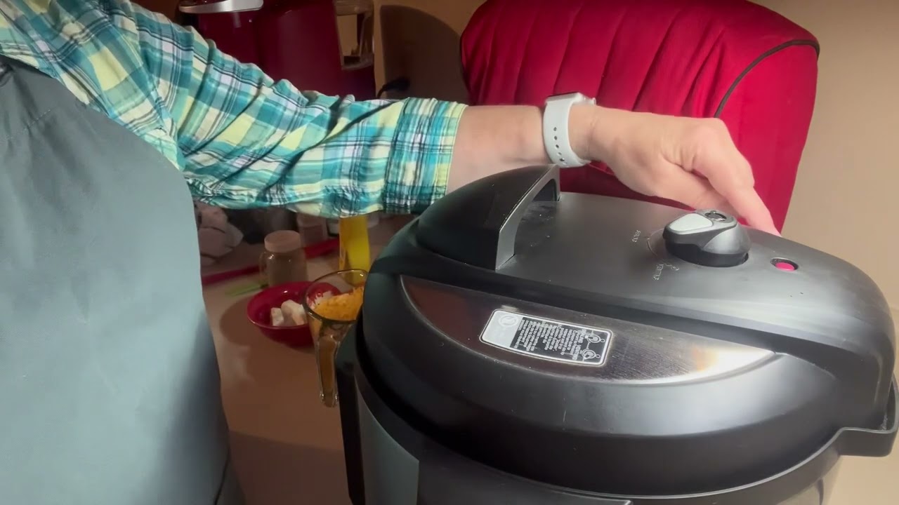 Instant Pot 3-Cheese Mac & Cheese