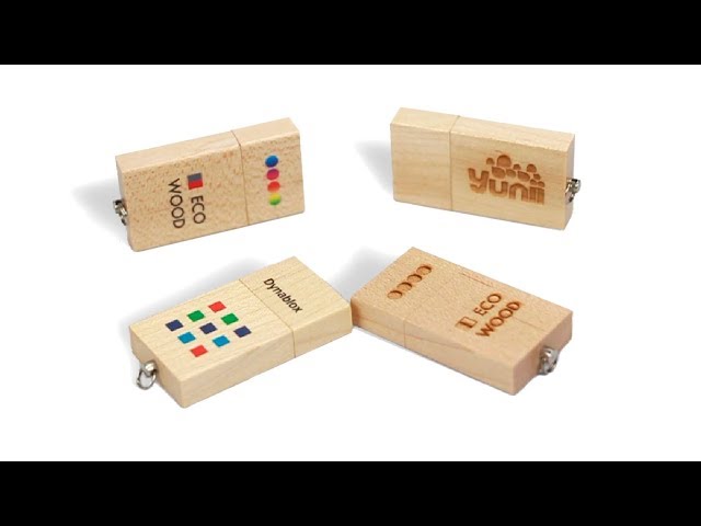 Vídeo relacionado con Unidad flash USB de madera de arce en forma de guitarra (en caja de madera) (8.0 GB)