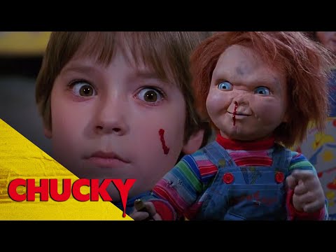 Andy Barclay vs Chucky | Chucky Official