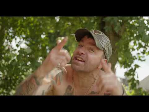 City Bitch 2 - Mini Thin - video country rap redneck trump 2025 diss hillbilly West Virginia mudding