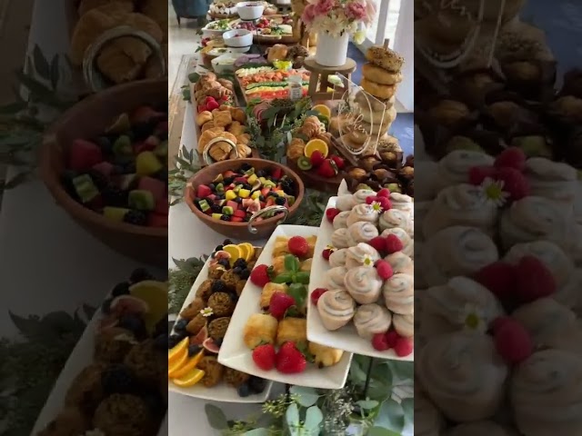 Vídeo relacionado con 40 unidades servilletas papel desechables coctel bebidas santa fiestas navidad cena mesas navideñas eventos celebraciones cenas festivas banquetes reuniones manteles decoración comidas festejos merien