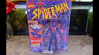 Hasbro Marvel Legends Series Spider-Man 2099, Retro Cardback Review (Non Unboxing)