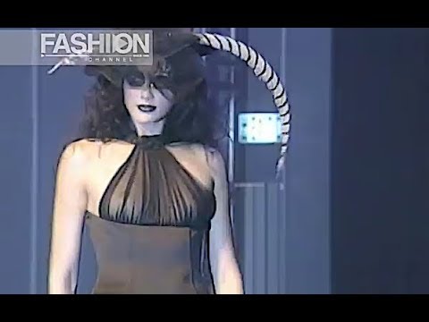 DORIAN HO Spring 2003 Hong Kong - Fashion Channel