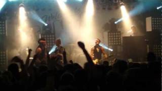 Broilers - (Ich bin) Bei Dir &amp; Ruby Light &amp; Dark   live @ Löwensaal Nürnberg 19.10.2011