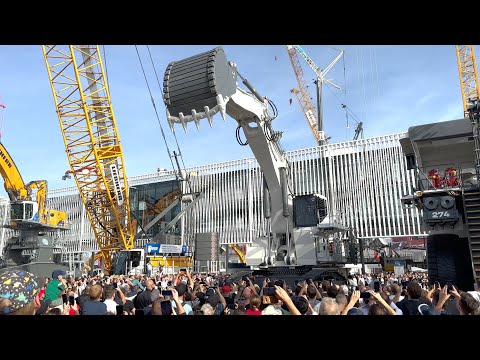 Liebherr big machine demo bauma 2022
