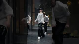 Download lagu 跳楼机(Jumping Machine) (1.1x) - LBI #dance cove mp3 Download lagu 跳楼机(Jumping Machine) (1.1x) - LBI #dance cove mp3