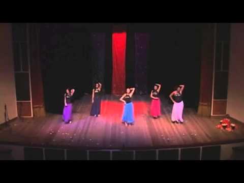 Krishna e suas Gopis - Dança de Salão