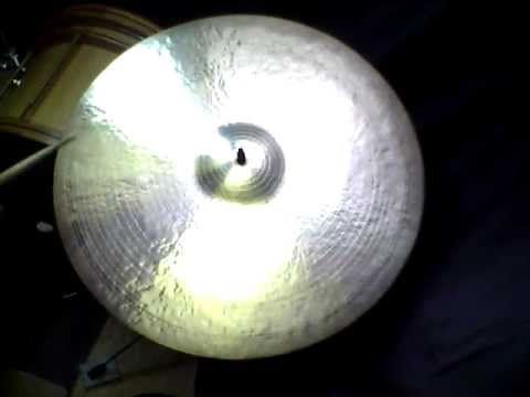 22 Kontroversial, 2426g - Cymbalutopia. Australia. Handcrafted cymbals by Craig Lauritsen.MOV