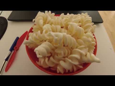 MongoTV_10835 - Del 1 - SPISER SKÅL CHIPS SØNDAG EFTERMIDDAG