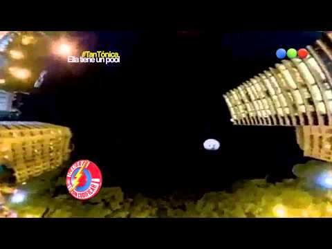 Tan Tónica: Ella Tiene un Pool - Peligro Sin Codificar