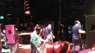 New Found Glory - Sumer Fling Don&#39;t Mean A Thing live at the ouse Of Blues Anaheim
