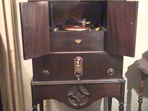 EMIL COLEMAN'S MONTMARTE ORCH. - TOOT-TOOT-TOOTSIE - ROARING 20'S VICTROLA RADIOLA
