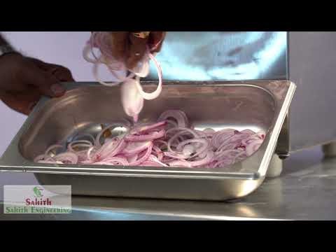 Onion slicer