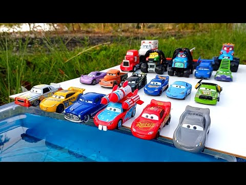 Disney Pixar Cars : Lightning Mcqueen, Cruz, Storm, Mater, Finn, Wingo, Holley, Rasta Carian, Guido