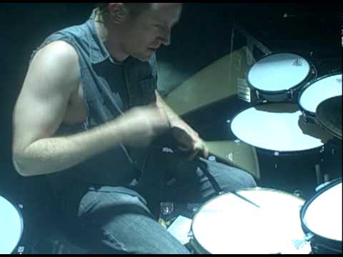 Josh Freese drumming Wish live with NIN