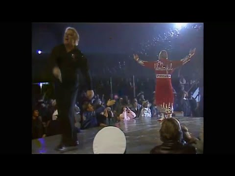 Paul Orndorff vs. Pedro Morales - 2/15/1987 - WWF