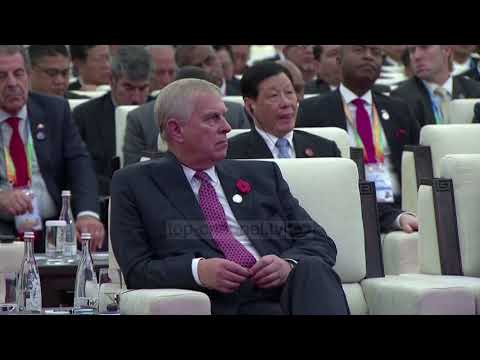 Thellohet kriza në familjen mbretërore angleze