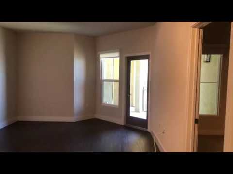 APARTMENT 1424 U5 LAYOUT 2 BED 2 BATH!