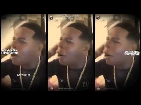 Mochila nas costas radinho na cintura bonezinho pra trás só caçando p***