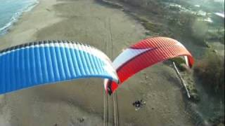 preview picture of video 'Winter paramotor flight along the beach'