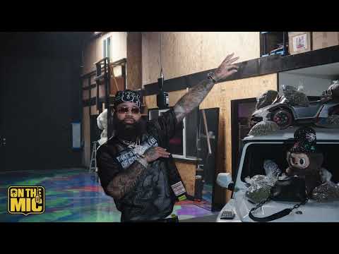 Yung LB “Wake It Up” | On The Mic 🎤 Live Performance