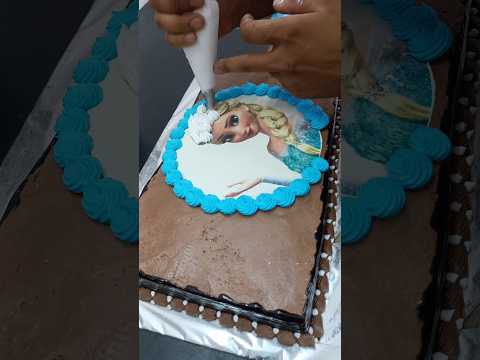 Square Cake | Centre Photo Print #photocake #emiwaybantai #scene