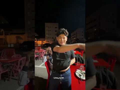 Bila Satu Malaysia Duduk Semeja.. 😂